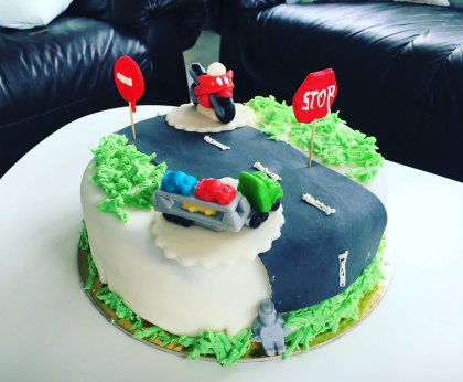 Autós Torta