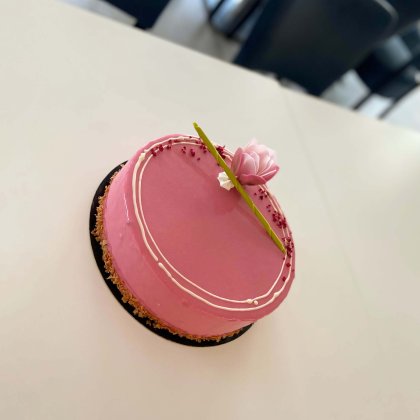 Meggyes-Marcipános Mousse Torta